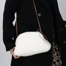 Женская зимняя сумка с облаком, Сумка Хобо из искусственного меха, сумка через плечо, сумка через плечо, повседневные меховые сумки, женская плюшевая Сумка-клатч со складками