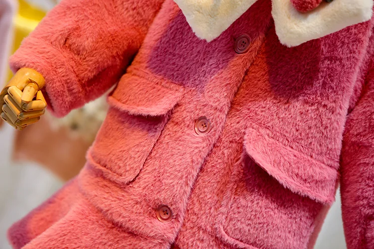 Girls coat autumn and winter models new imitation velvet children's coat in the big boy candy color fishtail top