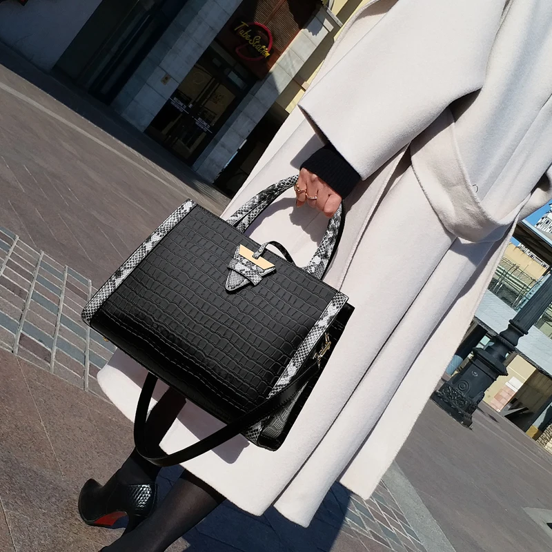 Luxury Vintage Crocodile Leather Women Tote Designer Handbags Luxury Quality Lady Shoulder Crossbody Bags Fringed Messenger Bag