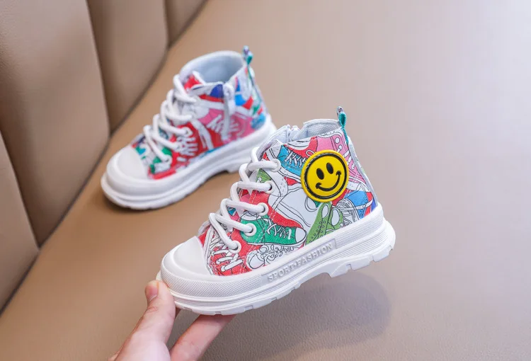 20687653348_1016882337