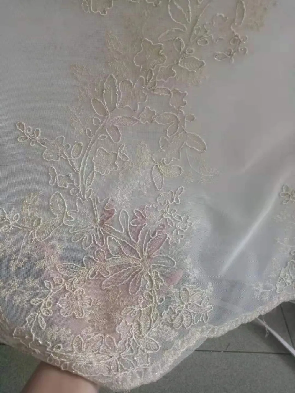 12020632762_640250784