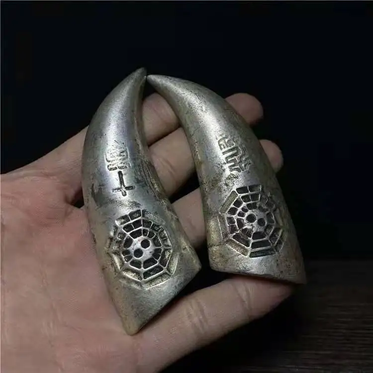 

Священное гадания и Святой грейл, гадания инструмент