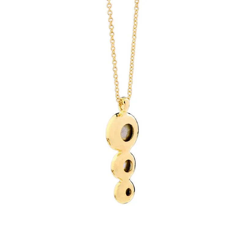 

Simple Crystal Round Pendant Women's Short Clavicle Necklace