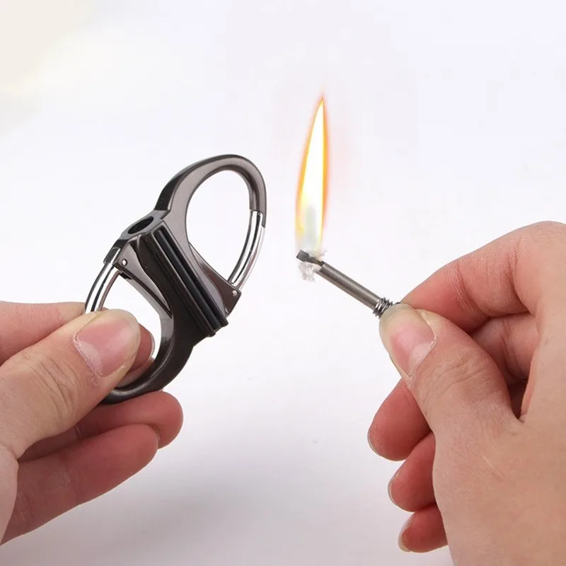 

Mini Pendant Portable Carabiner Keychain Metal Kerosene Million Matches Open Fmale Windproof Metal Encendedor Gadgets for Men