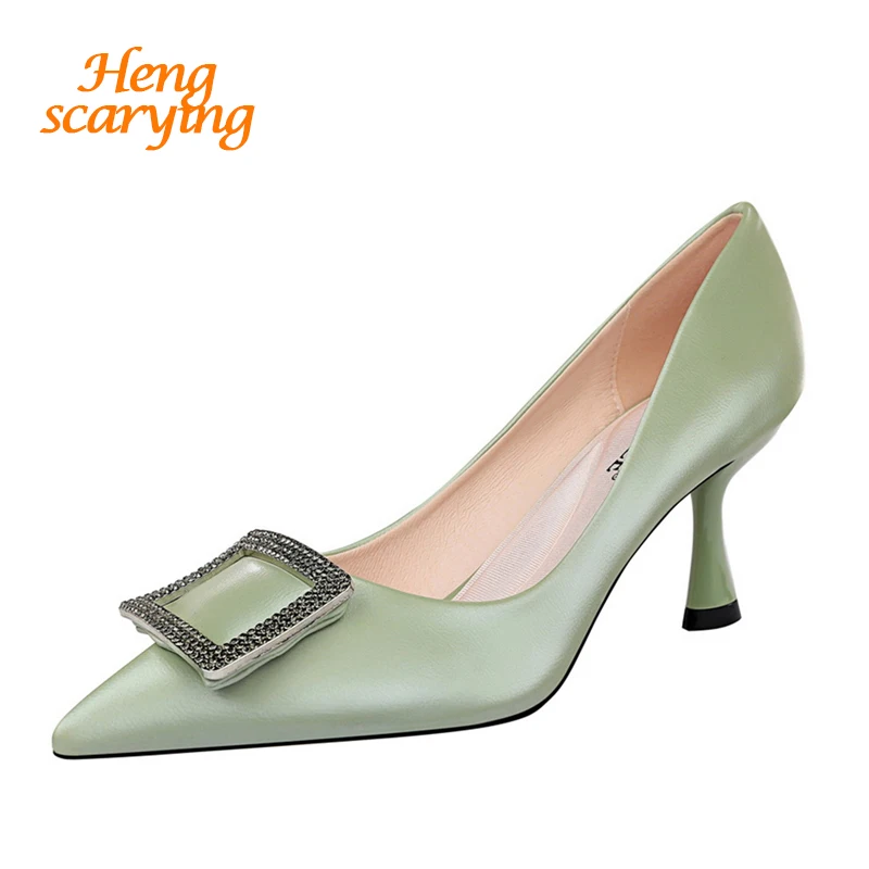 Tacones Mujer/Новинка года; женские туфли на низком каблуке 7 см; цвет зеленый, желтый, телесный; блестящие стразы; туфли-лодочки размера плюс