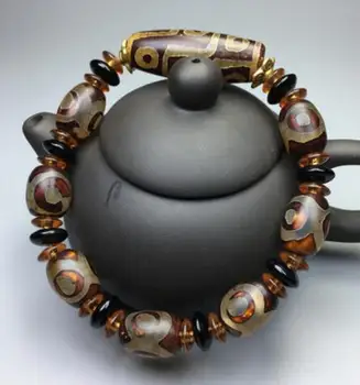 

Tibetan age unknown authenticity three-six-nine-eye old dzi bracelet chalcedony retro ethnic style