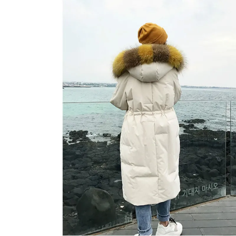 Зимние белые куртки на утином пуху женские дизайнерские куртки из натурального меха с капюшоном в стиле пэчворк средней длины Корейская женская Свободная верхняя одежда пальто