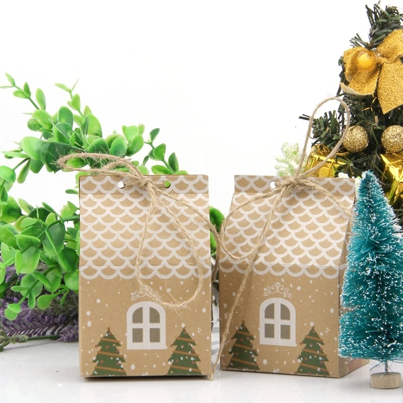 

50pcs Christmas Kraft Paper Gift Box European Christmas Small House Kraft Paper Candy Box Gift Box DIY Gifts Candy Biscuits Bag