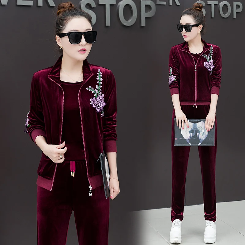 Женский Бархатный спортивный костюм фиолетовый комплект из 3 предметов Модный