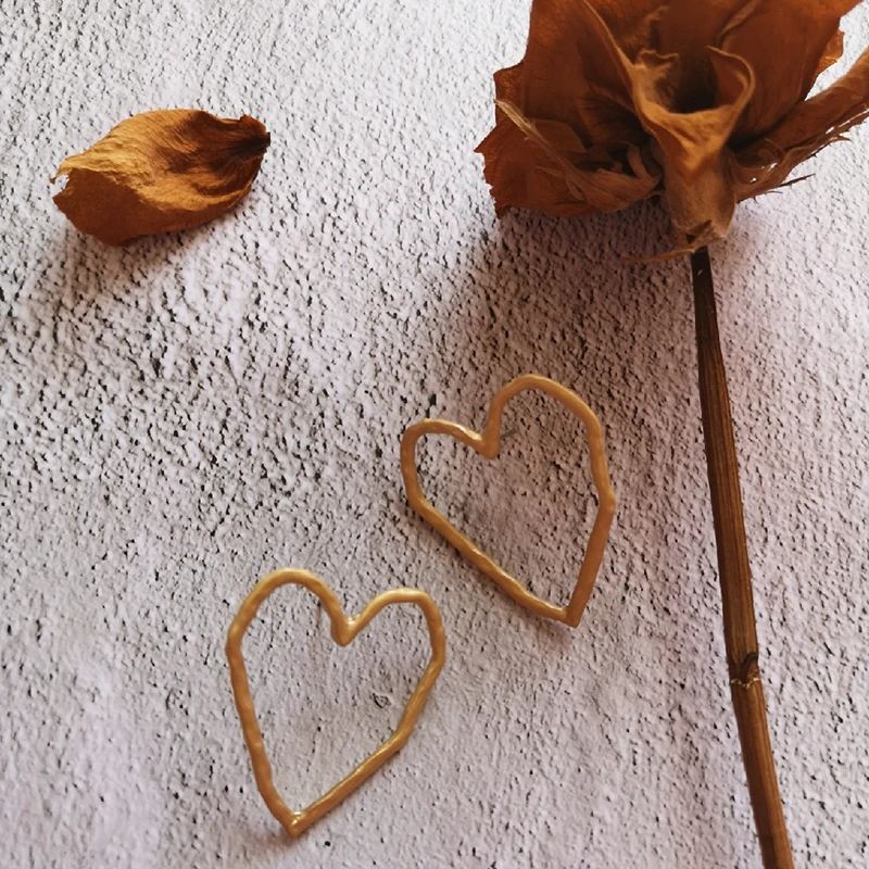 YMYW, трендовые классические геометрические серьги-гвоздики в форме сердца, модные серьги из золотого цинкового сплава для женщин и девушек, вечерние Oorbellen Brincos