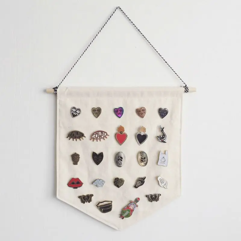 Pin Wall Display Banner Enamel Lapel Badge Flag Canvas Wall Banner Room Decor 3