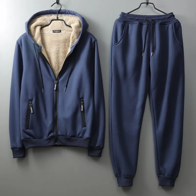 Рисунок 3 - Мужская зимняя толстовка с капюшоном