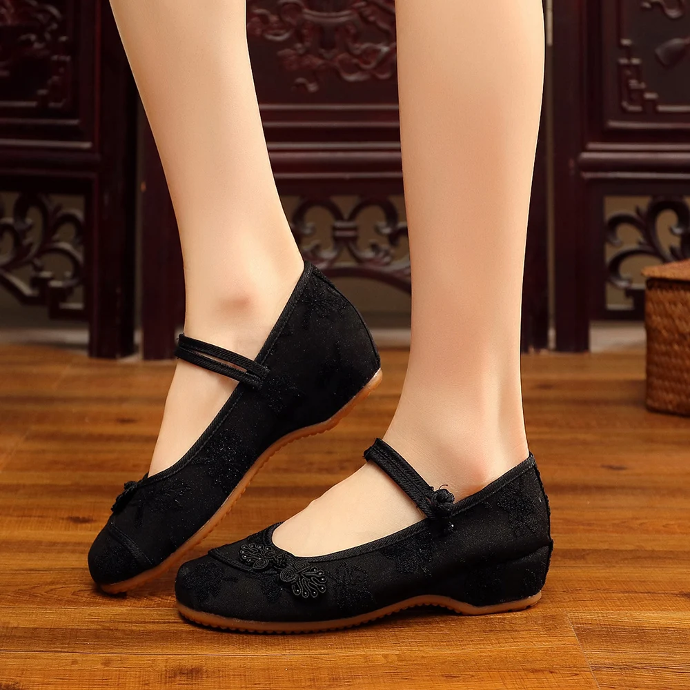 Veowalk Chinese Knot Women Cotton Fabric Embroidered Ballet Flats Retro Ladies Casual Traditional Old Beijing Shoes Solid Color