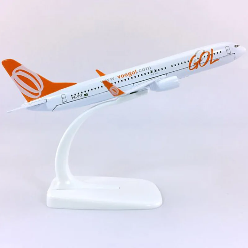 16 см B737 800 Бразилия гол авиакомпаний 1/400 весы игрушечные модели самолетов литья