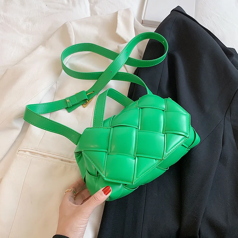 

2021 New Clamshell Rhombus Diamond Lattice Knniting All-match Small Square Handbag Fashion Shoulder Messenger Woven Pillow Bag