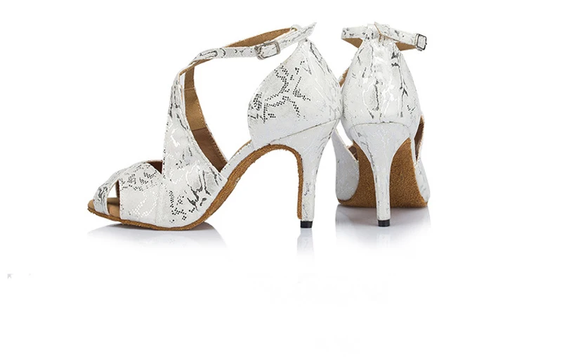 2315033100_581663001