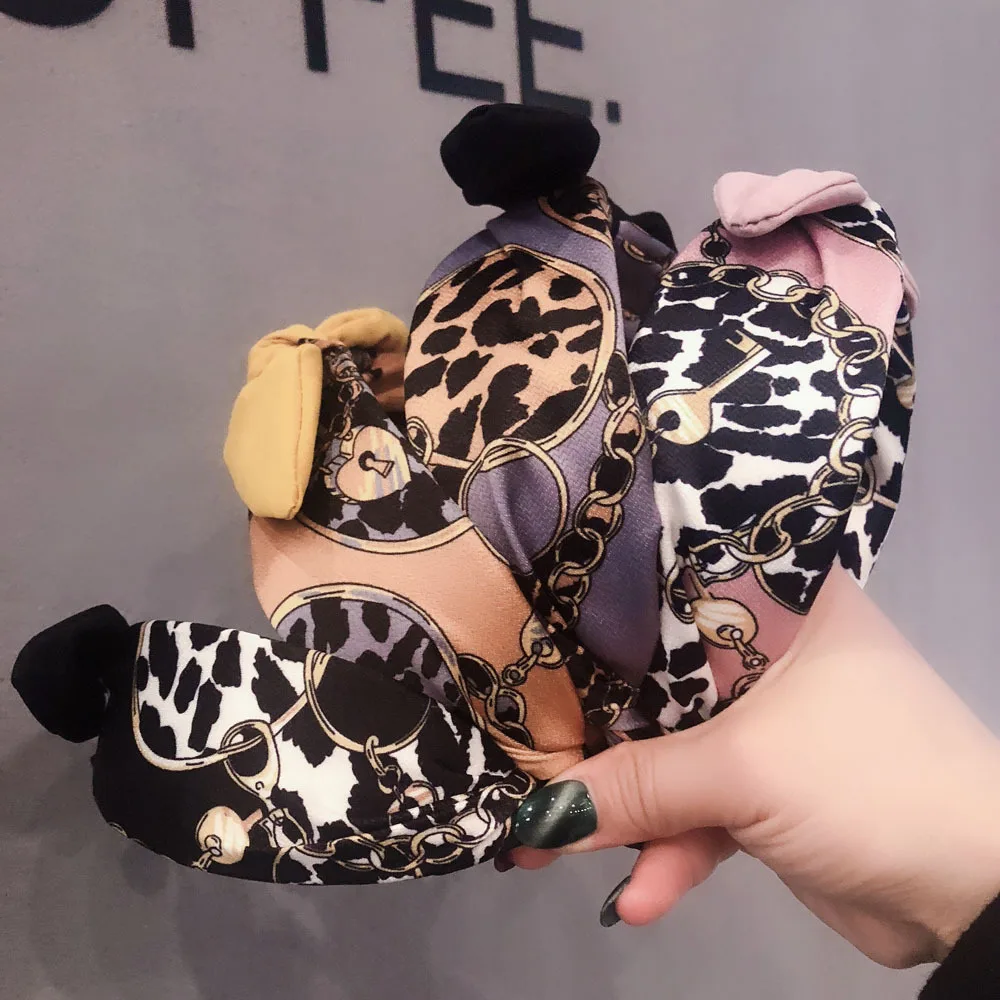 Южная Корея стиль Dongdaemun тканевый бант Leopord узор резинки для волос широкие поля средней длины с бантиком модная обувь с пряжкой и повязка на голову