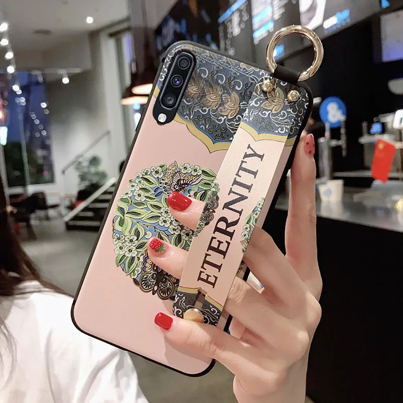 Матовый чехол с 3D рельефным цветком для samsung Galaxy S10e S9 S8 S10 Plus Note 8 9, ремешок на руку, мягкий чехол, роскошный чехол с подставкой - Цвет: Черный
