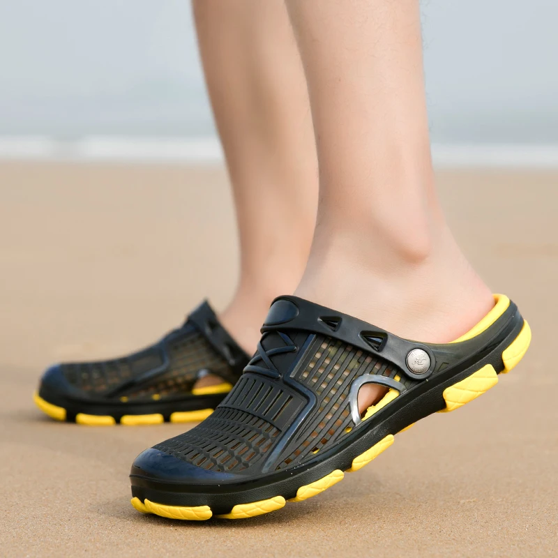 UEXIA 2020 Slippers Men Flats Shoes Sandals Breathable Casual Outdoor Flats Flip Flops Non-Slip Beach Big Size Fashion Footwear