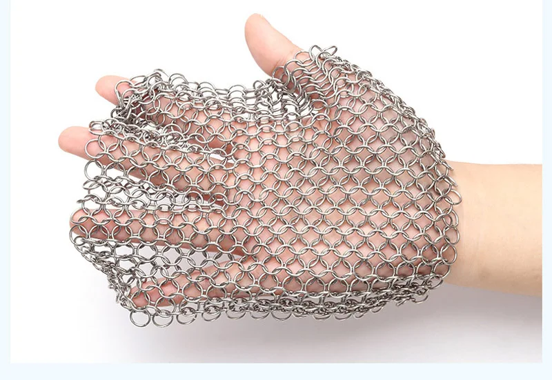 Chainmail scrubber detail 7