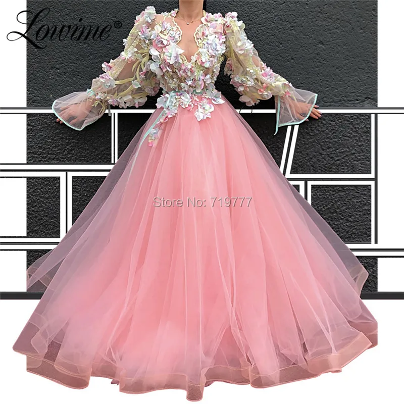 

Pink Embroidery 3D Flower Prom Dresses Illusion V Neck Party Dress 2019 Dubai Arabic Long Sleeves Evening Gowns Robe De Soiree