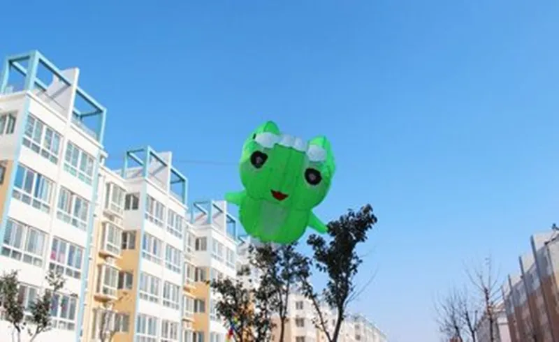 Soft frog kite animal kite long tail ripstop outdoor sports flying tools children gift automatic inflatable kite with 100M line