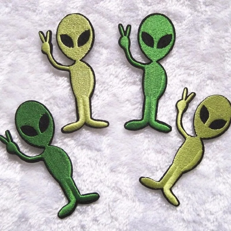 PLL 4 шт./компл. Alien мультфильм логотип аппликация Железо на патч отличные подарки