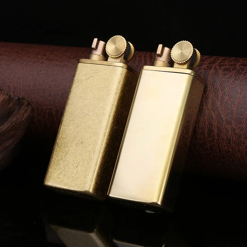 

Retro Nostalgic Copper Metal Grinding Wheel Copper Shell High-grade Windproof Flint Kerosene Cigar Cigarette Lighter Mens Gift
