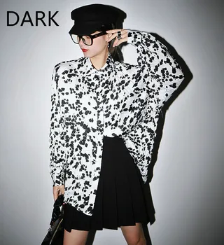 

2020 Western Fashion Folded Textured Leopard Long Sleeve Shirt