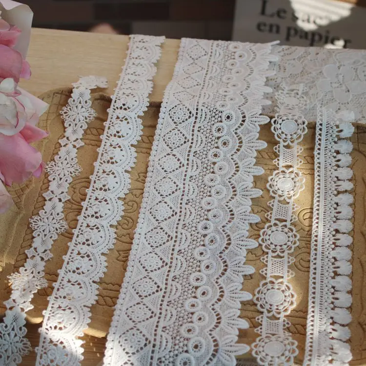 

Cotton Thread Embroidered Border Lace Trim Off White Color Water Soluble Lace Trimming 5 Yards High Quality