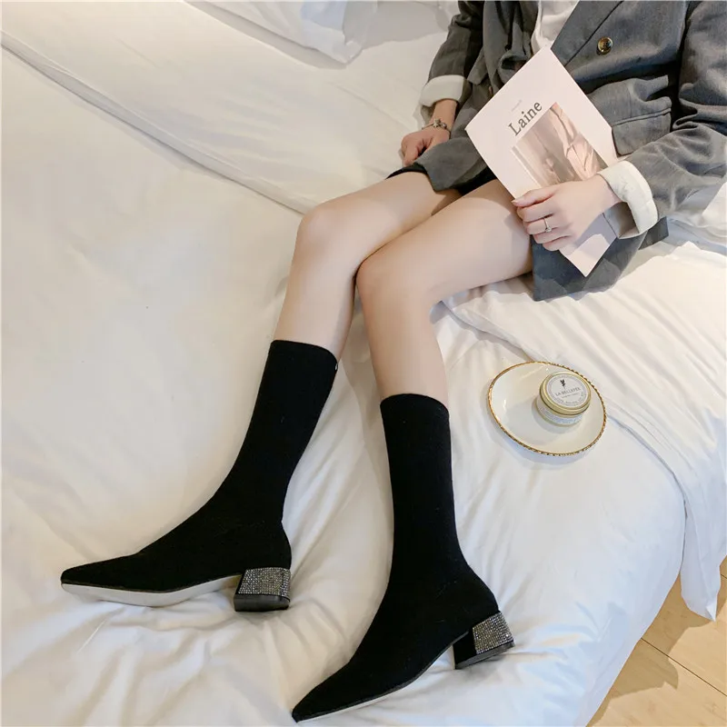 Модные весенне-осенние вязаные эластичные сапоги-чулки черные носки сапоги до середины икры с острым носком женская обувь,, возврат 39