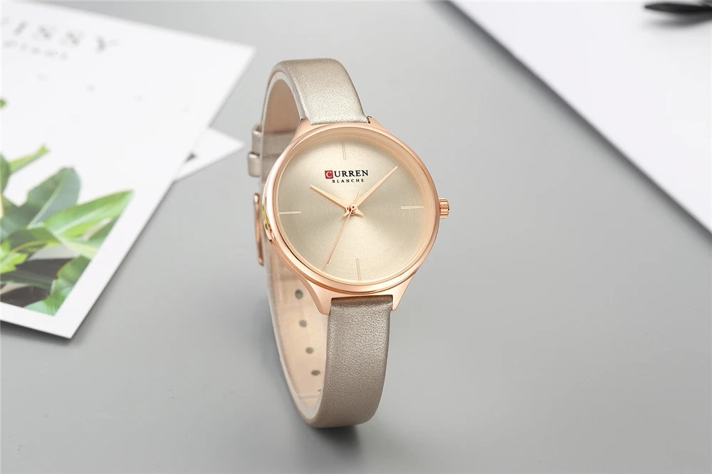 Dames montre Simple décontracté mode bracelet en cuir Quartz femme horloge Simple et élégant_voghion.com