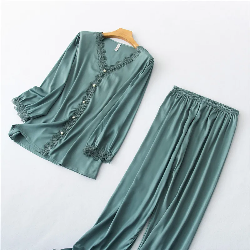 13025773058_1061836450