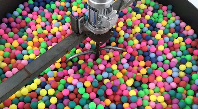 

4 cm seamless matte finish colorful plastic entertainment ping pong ball