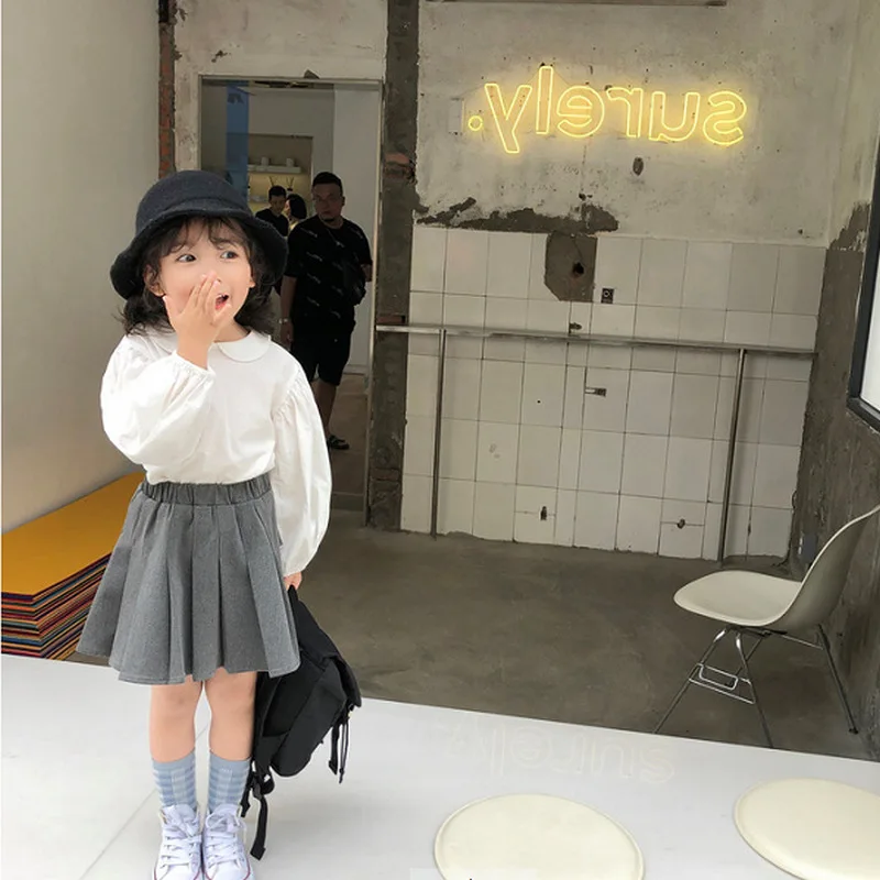 

Girls Suit Baby Kids White Doll Collar Long Sleeve Cotton Shirt with Pleated Skirt 2020 Spring New Children College Wind Suits