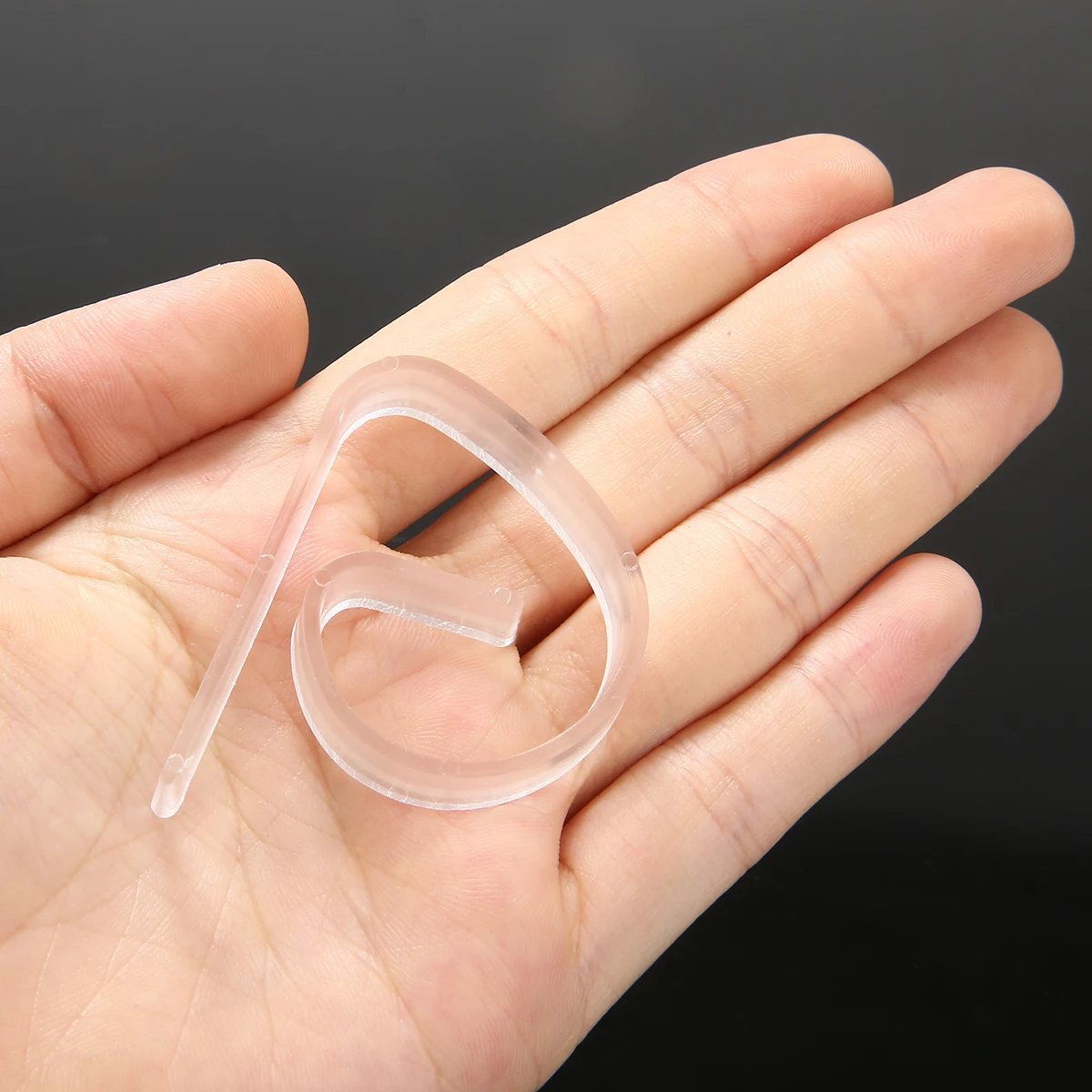 50pcs Plastic Tablecloth Clear Table Cover Clips Holder Clamp for Party Picnic Home