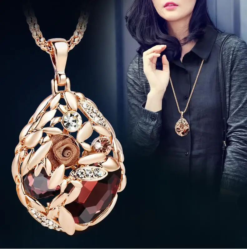 

Zircon Black Rose Flower Long Necklace Sweater Chain Fashion Metal Chain Crystal Flower Pendant Necklaces Adjusted