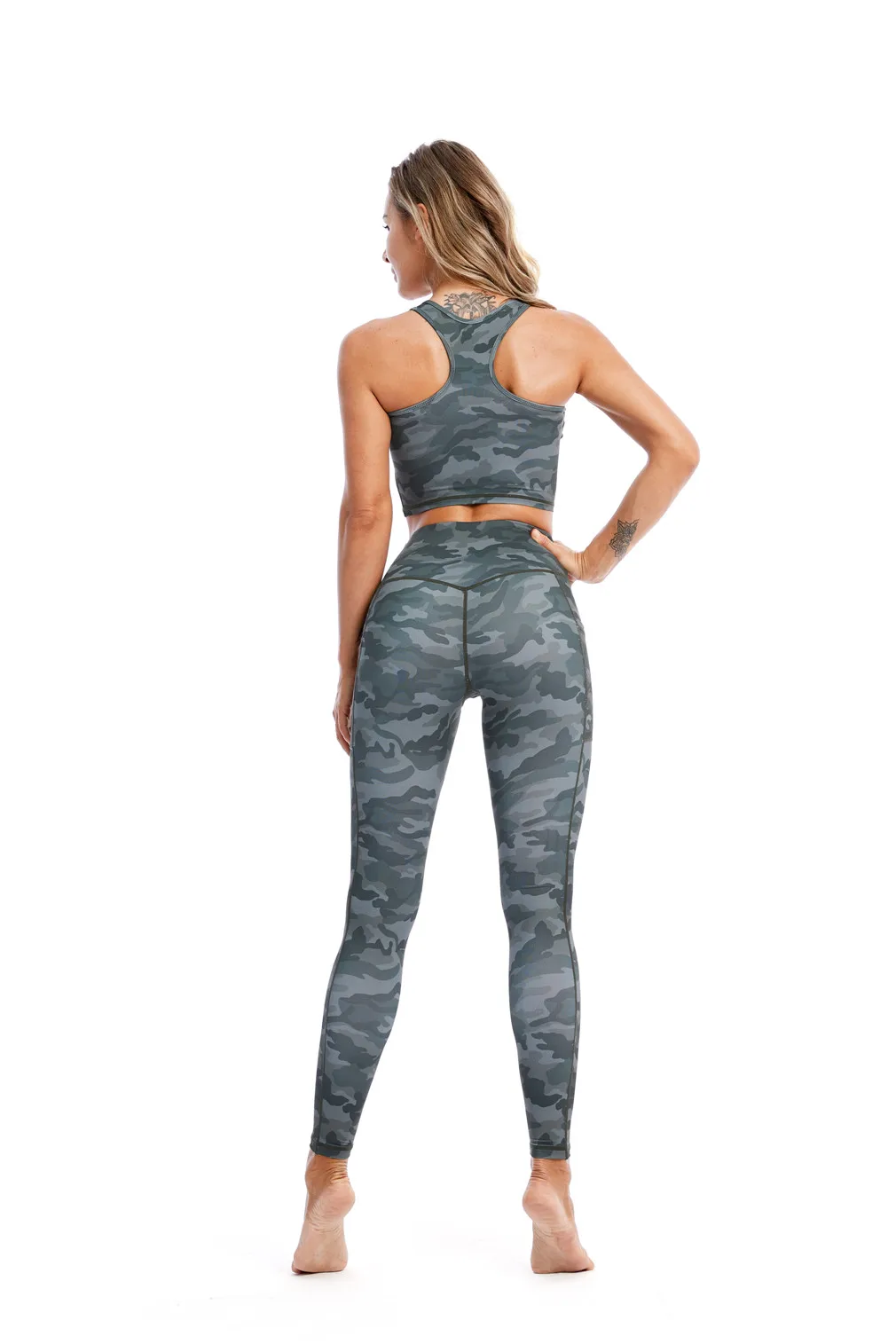 

Yoga Outfits for Women 2 Piece Set Workout High Waist Athletic Seamless Leggings and Sports Bra Set Gym Running Traning Clothes