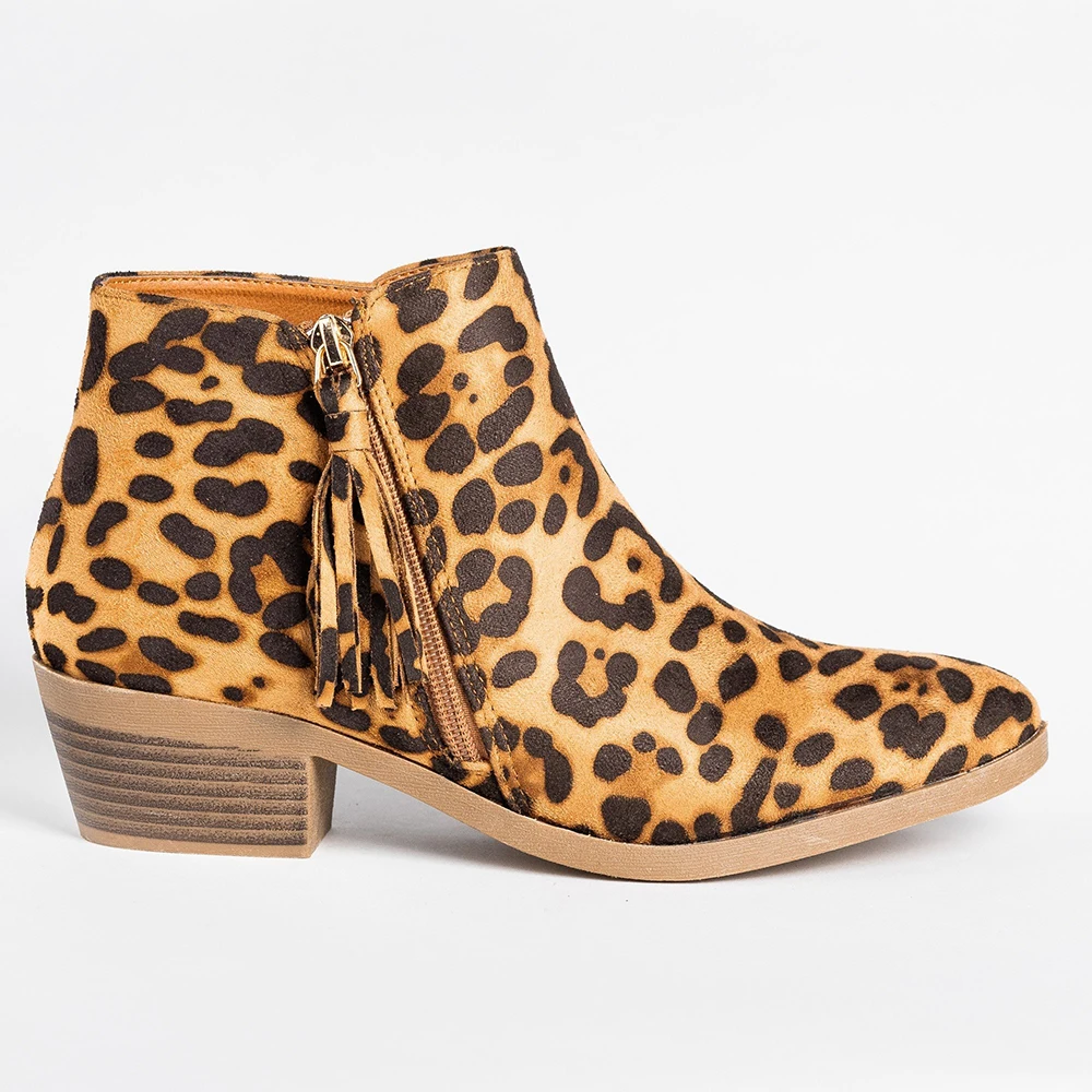 

Women Chelsea Boots Leopard Printed Suede Boots Tasseled Zipper Booties Lady Pointed Toe Low Heels Ankle Booties Botas Mujer D25