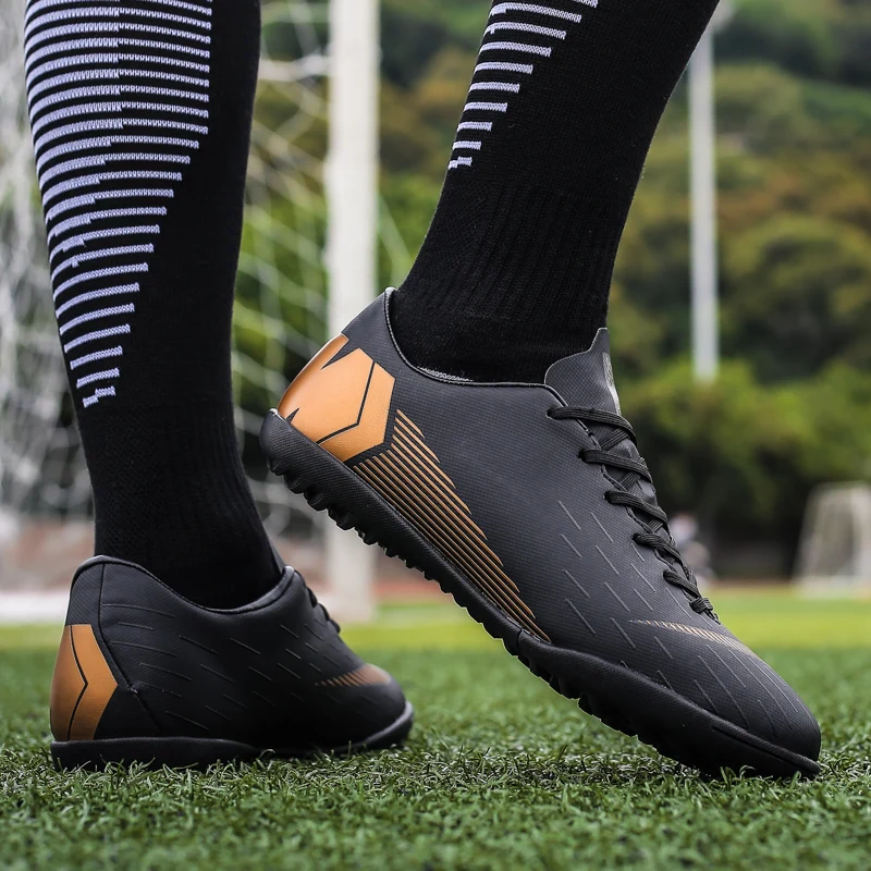 YHKLERZU Football Shoes Men Turf Spikes Football Boy Women Outdoor Athletic Trainers Sneakers Adults Brand Professional Soccer