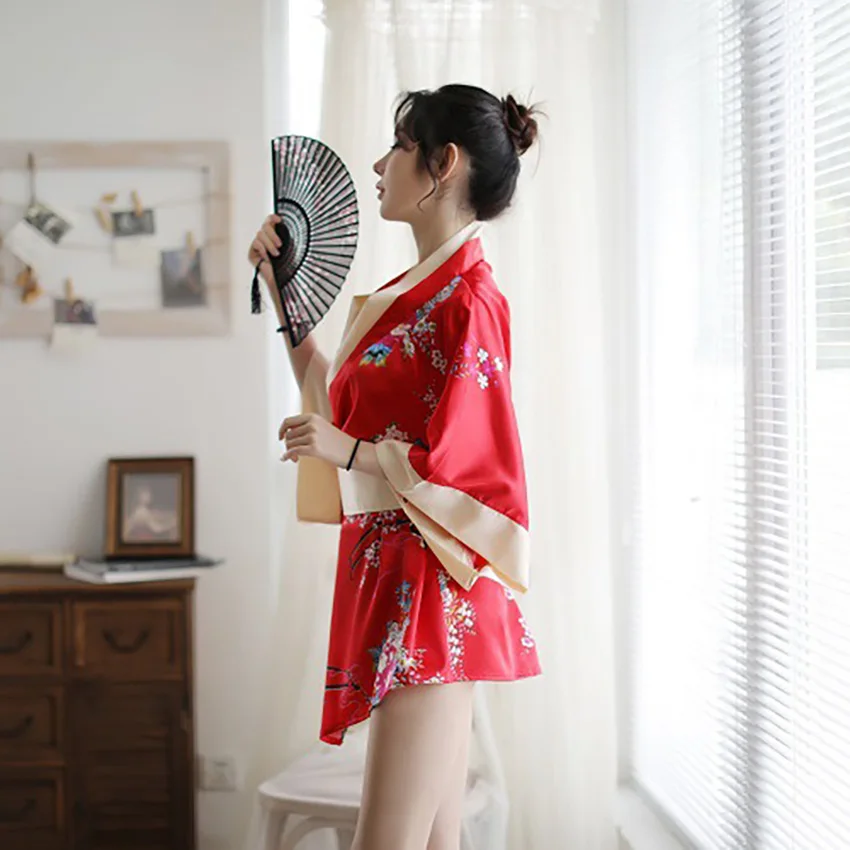 Vintage Floral Print Kimono News Japanese Style Night Gown Yukata Dress for Women Yukata Asian Clothes Sexy Split Summer