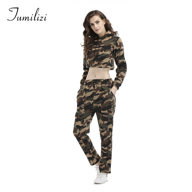 

2020 Two Piece Outfits Set For Femme Top Camouflage Tracksuit Shorts Clothes Tops And Pants Blouses Tracksuits Fitness Clothing