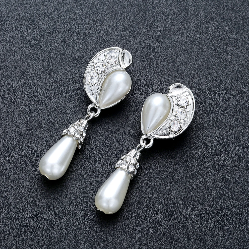 CC Jewelry Sets Stud Earring and Necklace Fashion Pearl For Bridal Women Party Wedding Accessories Crystal Luxury Style D009