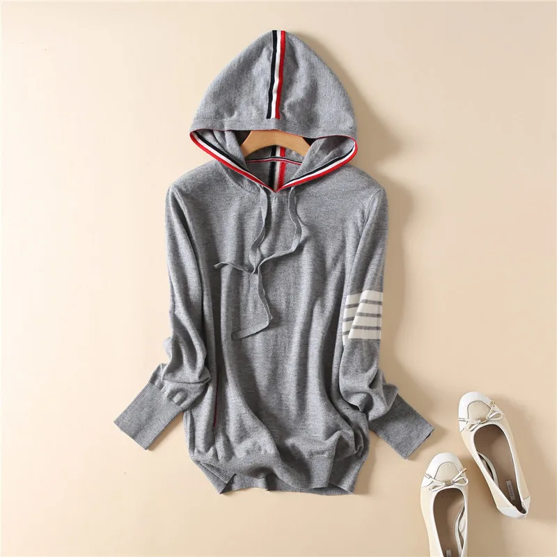 

Women sweater of new fund of 2019 autumn winters hooded draw string color striped sweater fleece