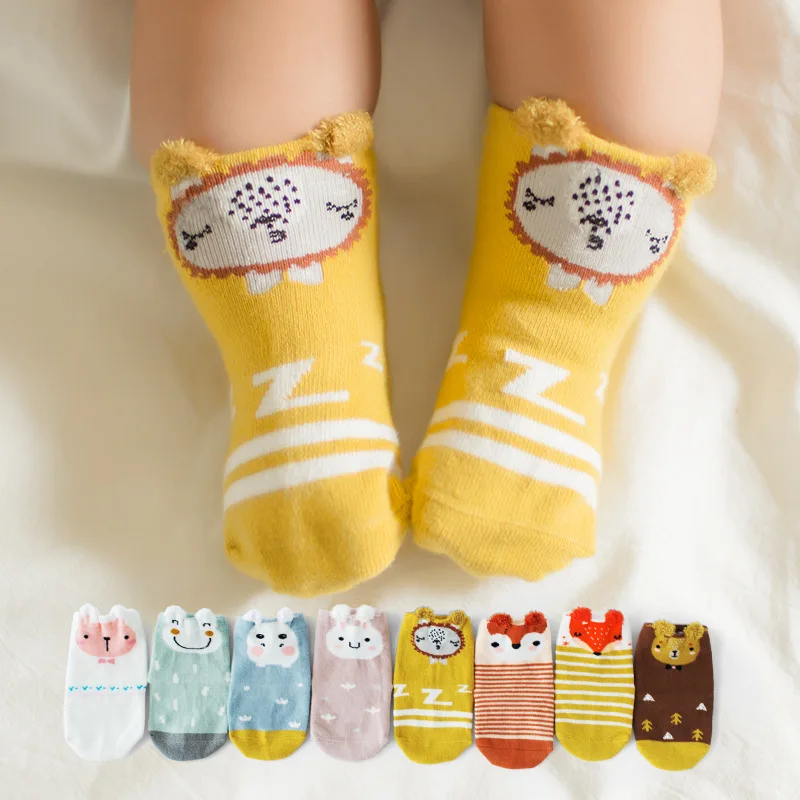 Warmom/5 пар/лот, носки для новорожденных мальчиков и девочек, носки для новорожденных из хлопка с мультипликационным принтом животных, мягкие осенне-зимние носки для малышей 0-3 лет
