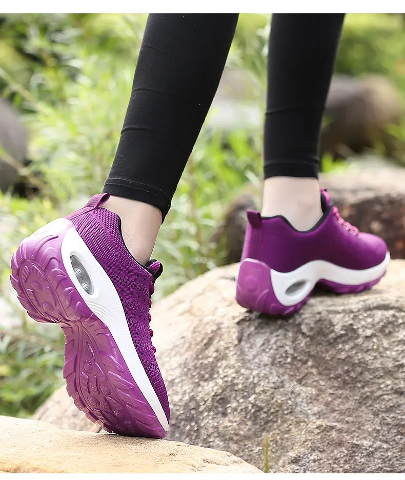 Walking Shoes 2021 New Women Breathable Casual Shoes Outdoor Light Weight Frenulum Casual Walking Platform Ladies Sneakers Black