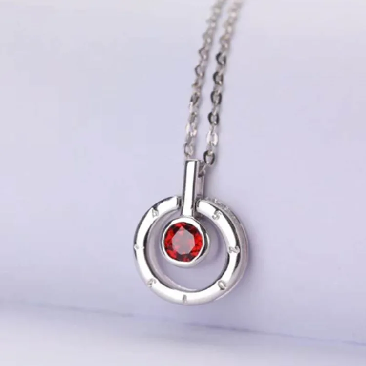

Multicolored Jewelry Global 925 Silver Plated 18k Gold Inlaid Natural Garnet Pendant