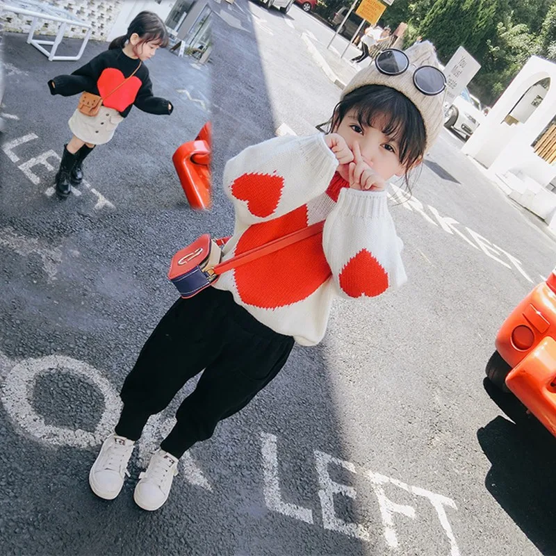 

18 Fall And Winter Clothes New Style Men And Women Children Sweater Heart Knitted Sweater Warm Coat Childrenswear