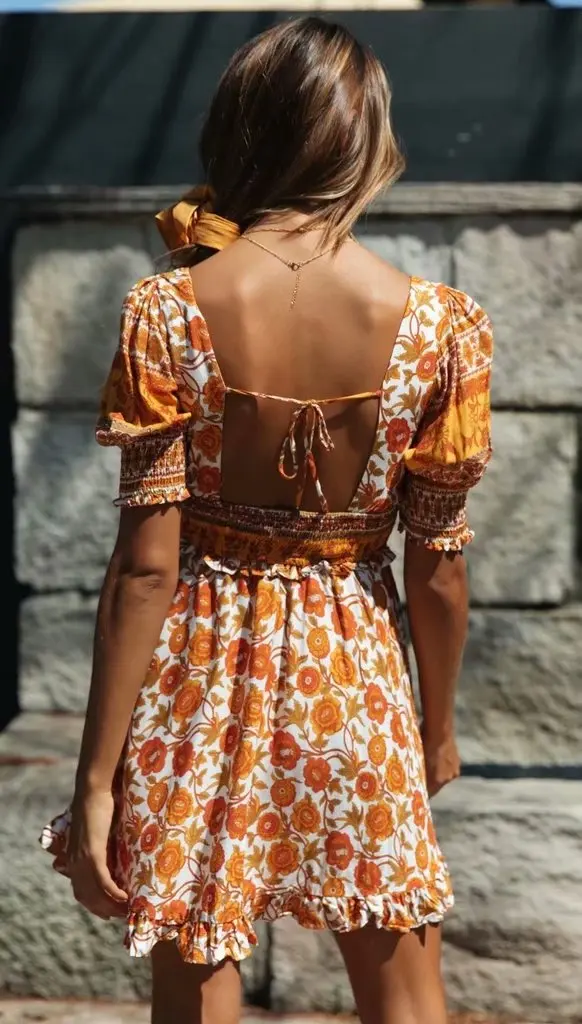 Boho шикарные женские цветочные принты с коротким рукавом, эластичная талия, пляжные богемные мини-платья, Дамское свободное платье с квадратным воротником из вискозы