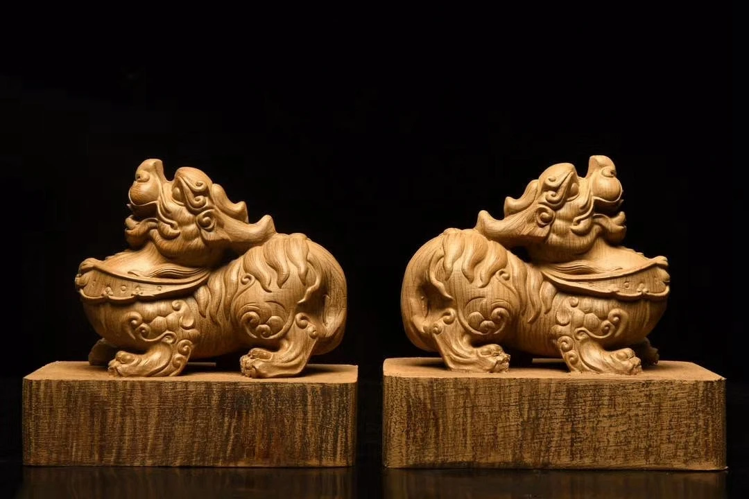 Рисунок 2 - Eaglewood резьба на удачу украшение